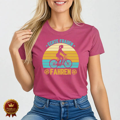 Echte Frauen fahren – Retro Fahrrad T-Shirt für Damen