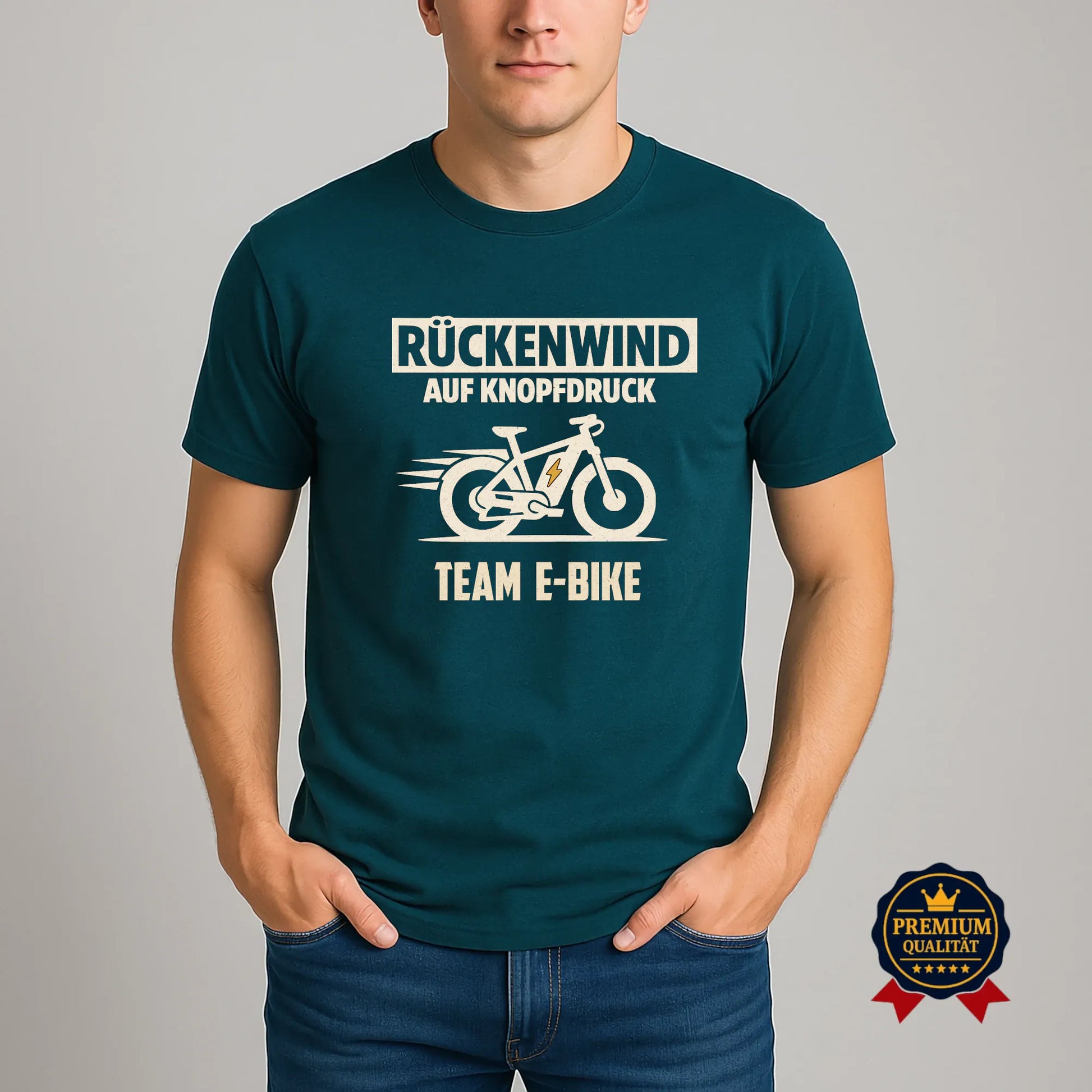 E-Bike T-Shirt „Rückenwind auf Knopfdruck – Team E-Bike“ in Stargazer, Vintage-Print mit E-Bike-Grafik